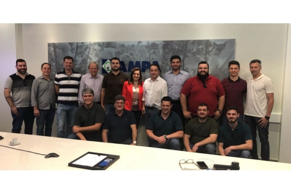 Fabricantes de Toalhas comemoram 10 anos de associativismo